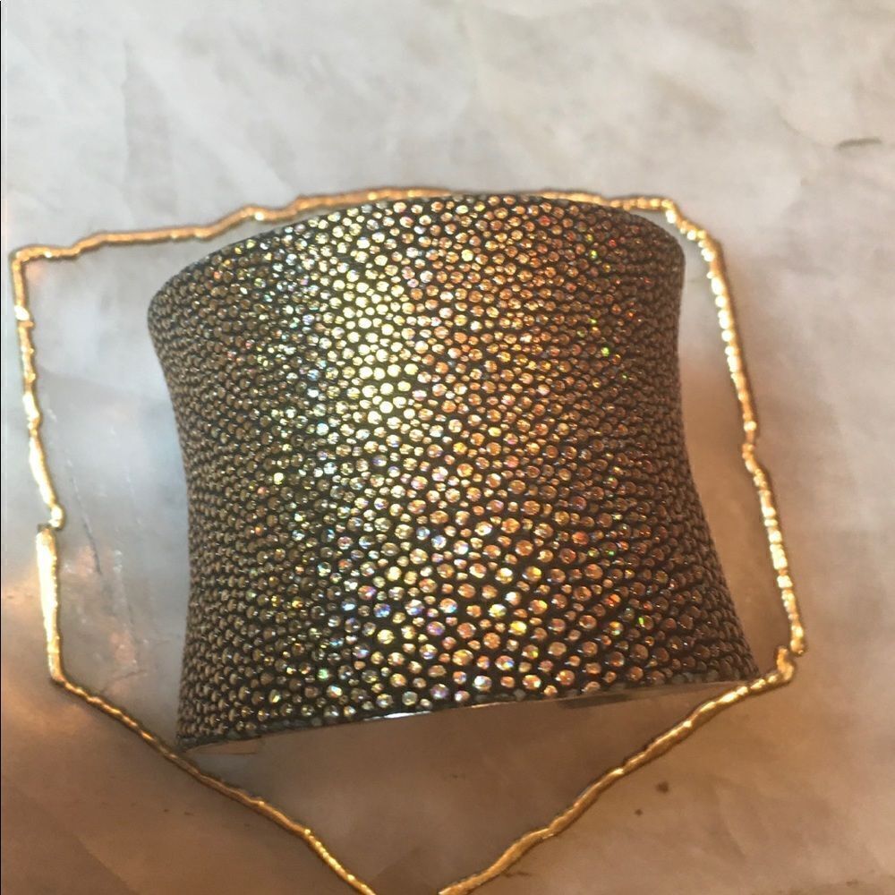 A FAVORITE Fall Cuff!!